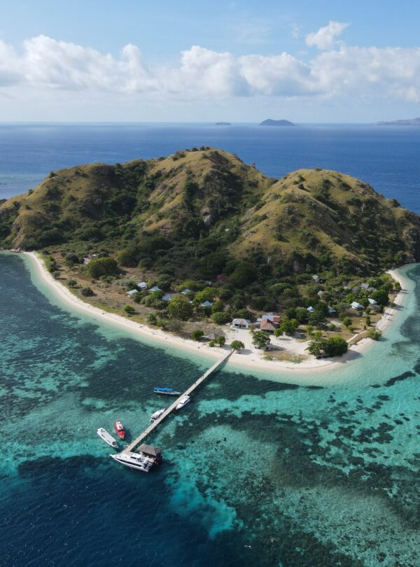 Kanawa Island Tour